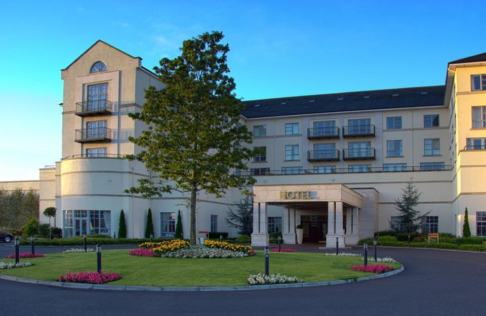 Knightsbrook Hotel Courtyard Accommodation Trim Exterior photo